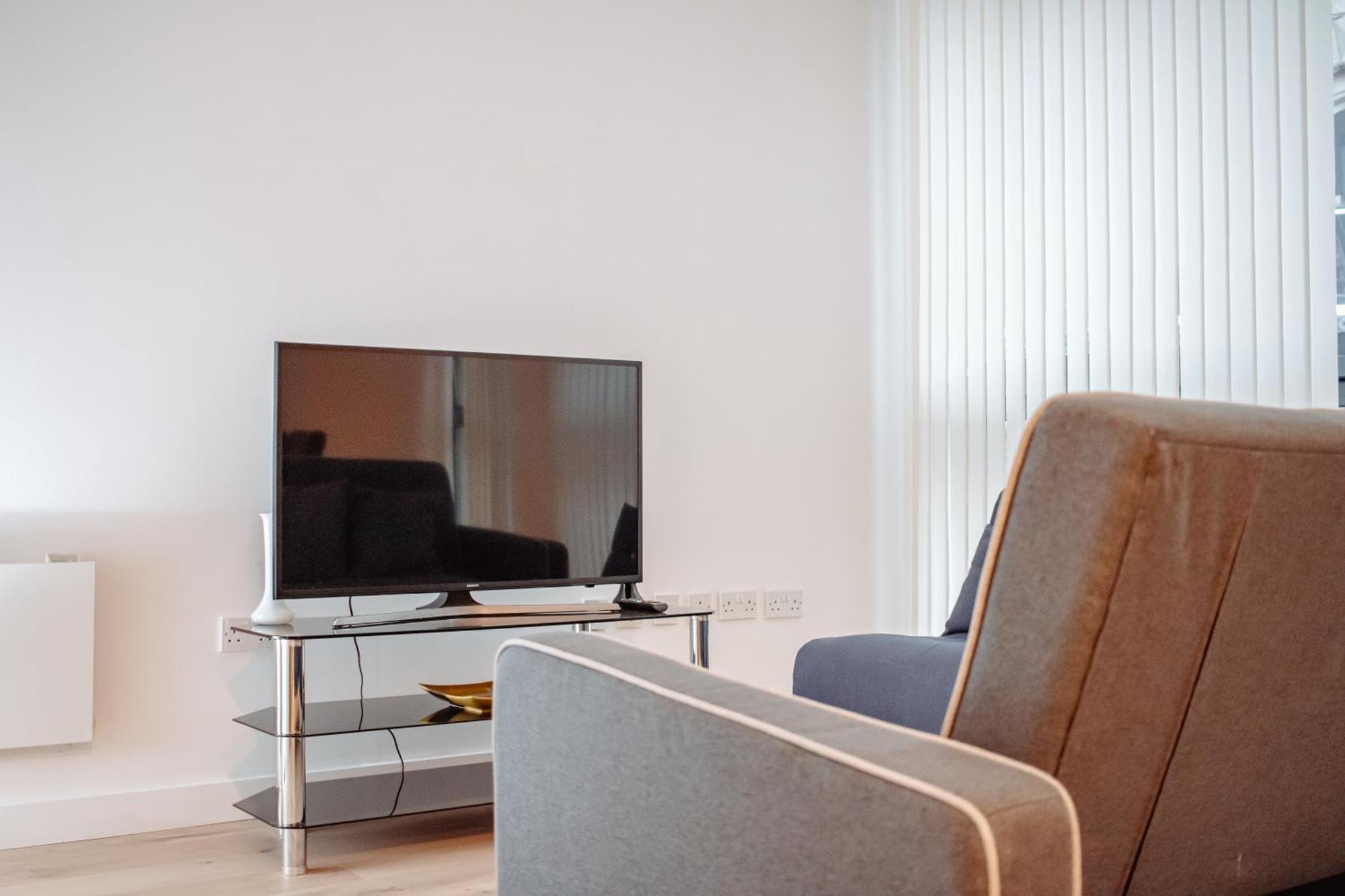 Central & Spacious, Sleeps 8, Perfect For Groups Leeds  Buitenkant foto